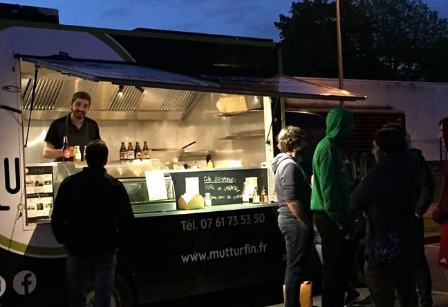 Food truck Mutturfin un vendredi soir à Hasparren